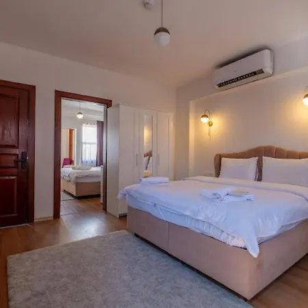 Kemping Hagia Sophia *